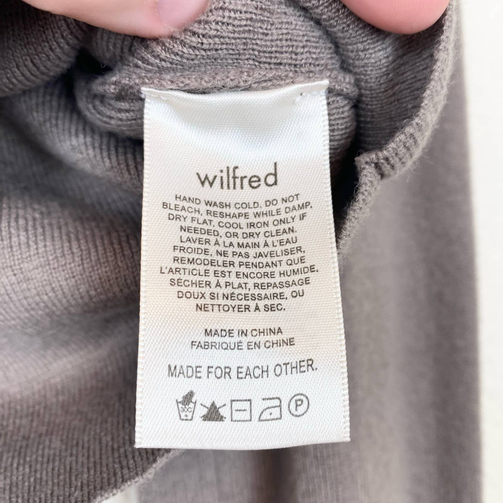 Aritzia Wilfred Rebecca Cropped Turtleneck Sweater Size S - Picture 10 of 11